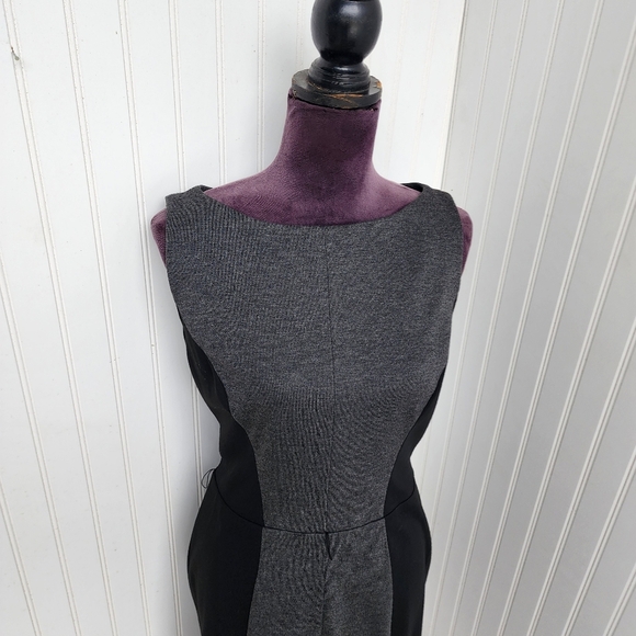 Chaps Colorblock Sheath Dress Stetch Black Gray Poly Rayon Elastane Zip Sz 12 - Picture 2 of 11